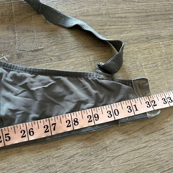 Lululemon Women's Gray Wireless Sports Bra M Adjustable Straps - Picture 6 of 8